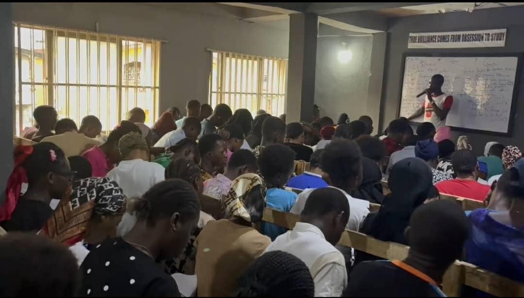 Students attending a BART ACADEMY class in Ikeja